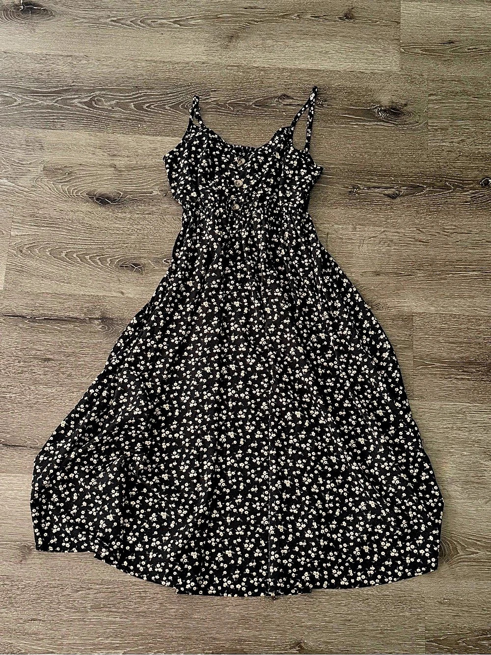 SHEIN Floral Maxi Dress in Black & White Size Small Like New